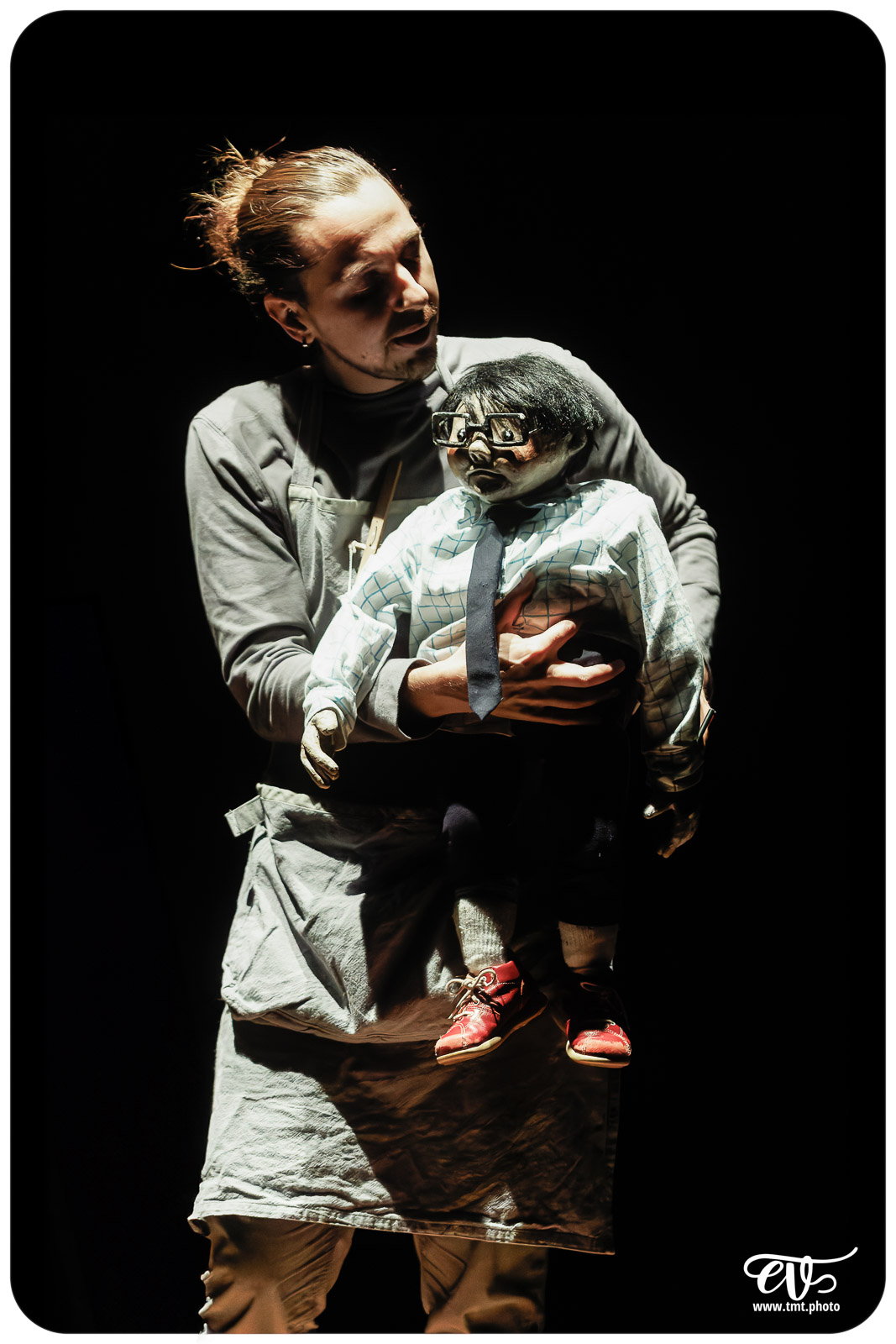 LA TRISTESSE DE L'ELEPHANT (CIE DES RIVES DE L'ILL)